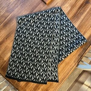 Michael Kors Black and Gray Scarf